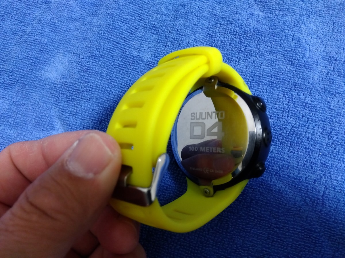 最終値下 SUUNTO スント D4 ダイブコンピューター ベルトシリコン
