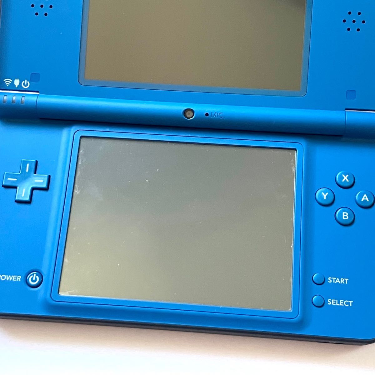 DSi_専用ケース付き_ブラック_ニンテンドー_ゲーム機器 - 携帯用