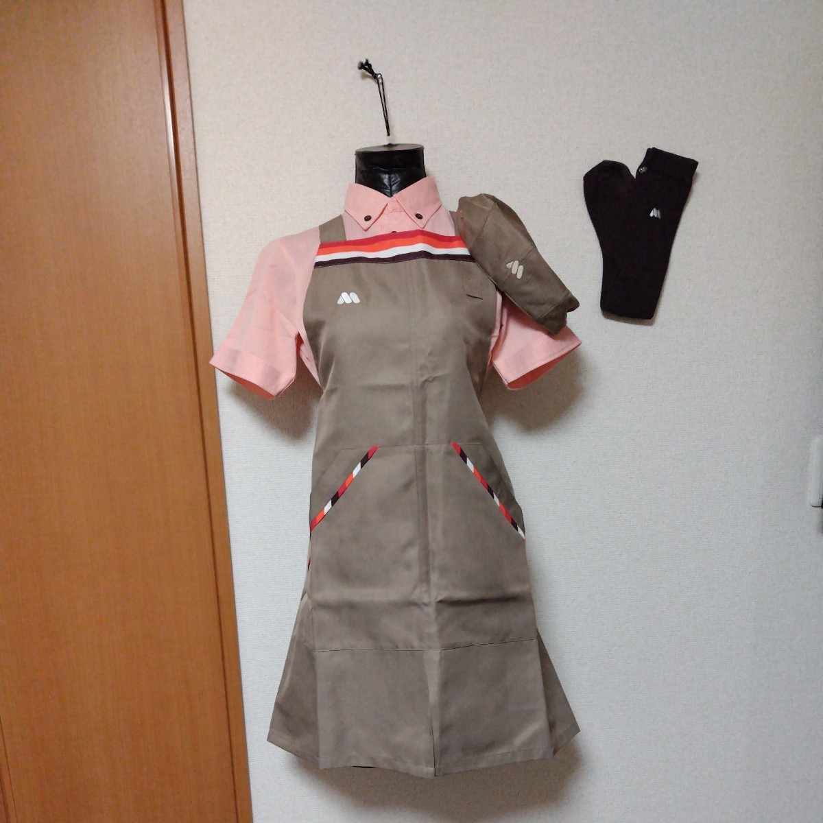 レア コスプレ ユニフォーム 制服 モスバーガー ブラウス レア コスプレ ユニフォーム 制服 モスバーガー ブラウス