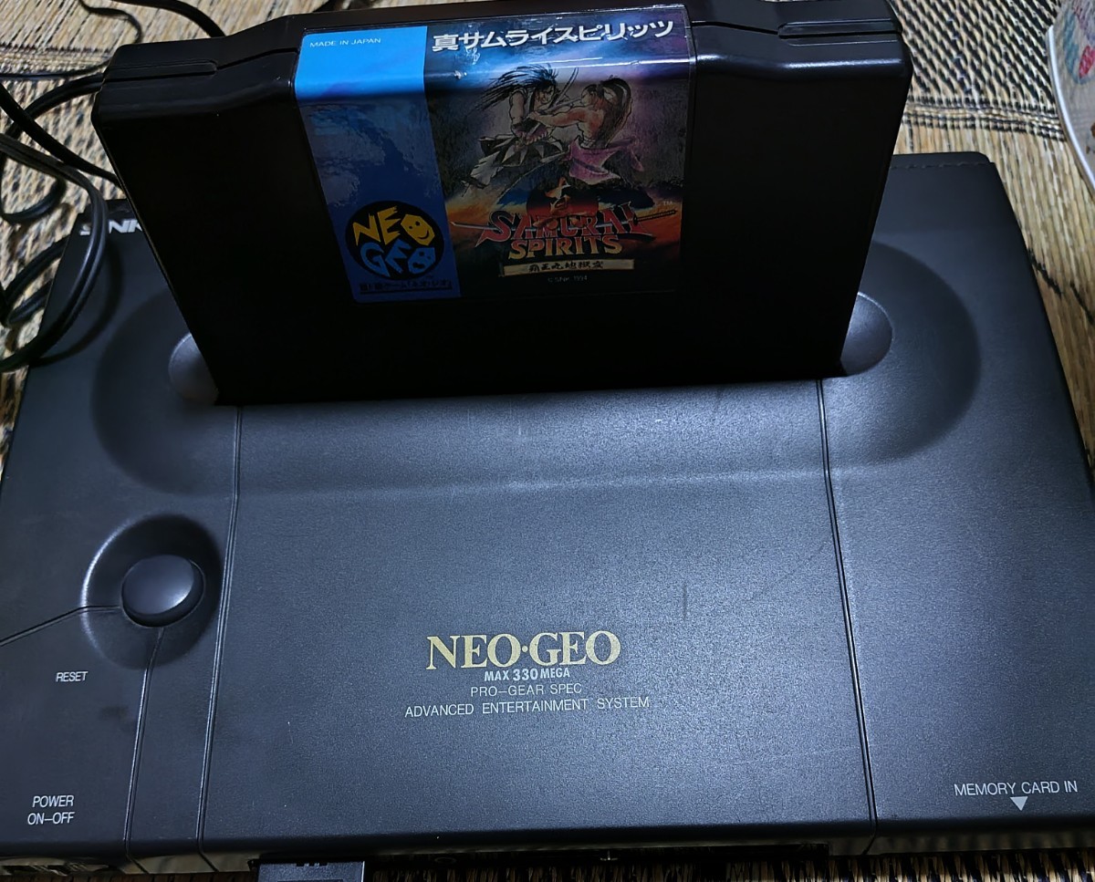 レア 希少 NEOGEO ROM 本体 真サムライスピリッツ付属 ネオジオ ロム SNK コントローラー セット ソフト ネオジオ 本体 ジャンク 現状販売_画像2