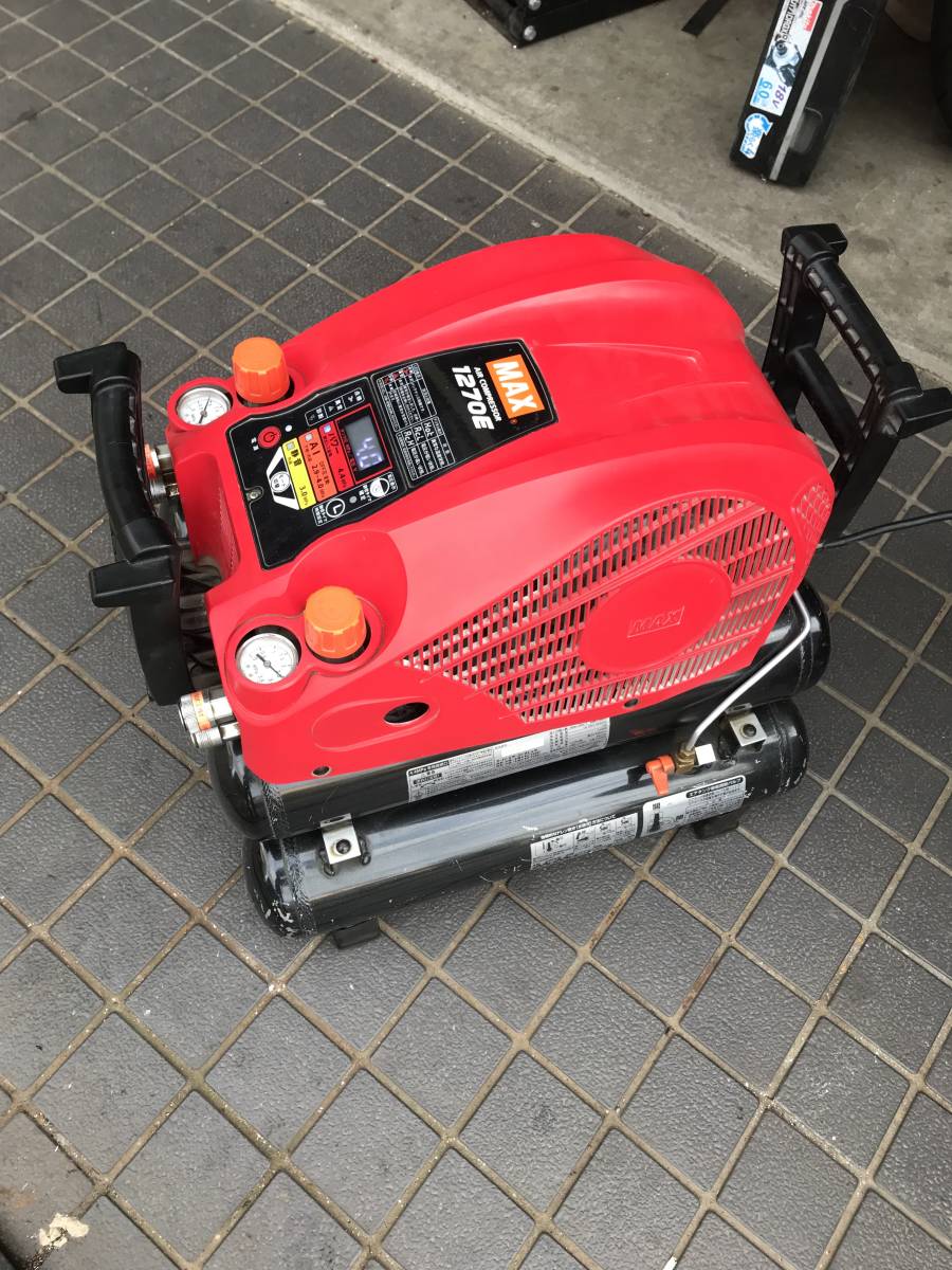 マックス MAX 高圧エアコンプレッサー AK-HH1270E 27L 高圧4口 5連