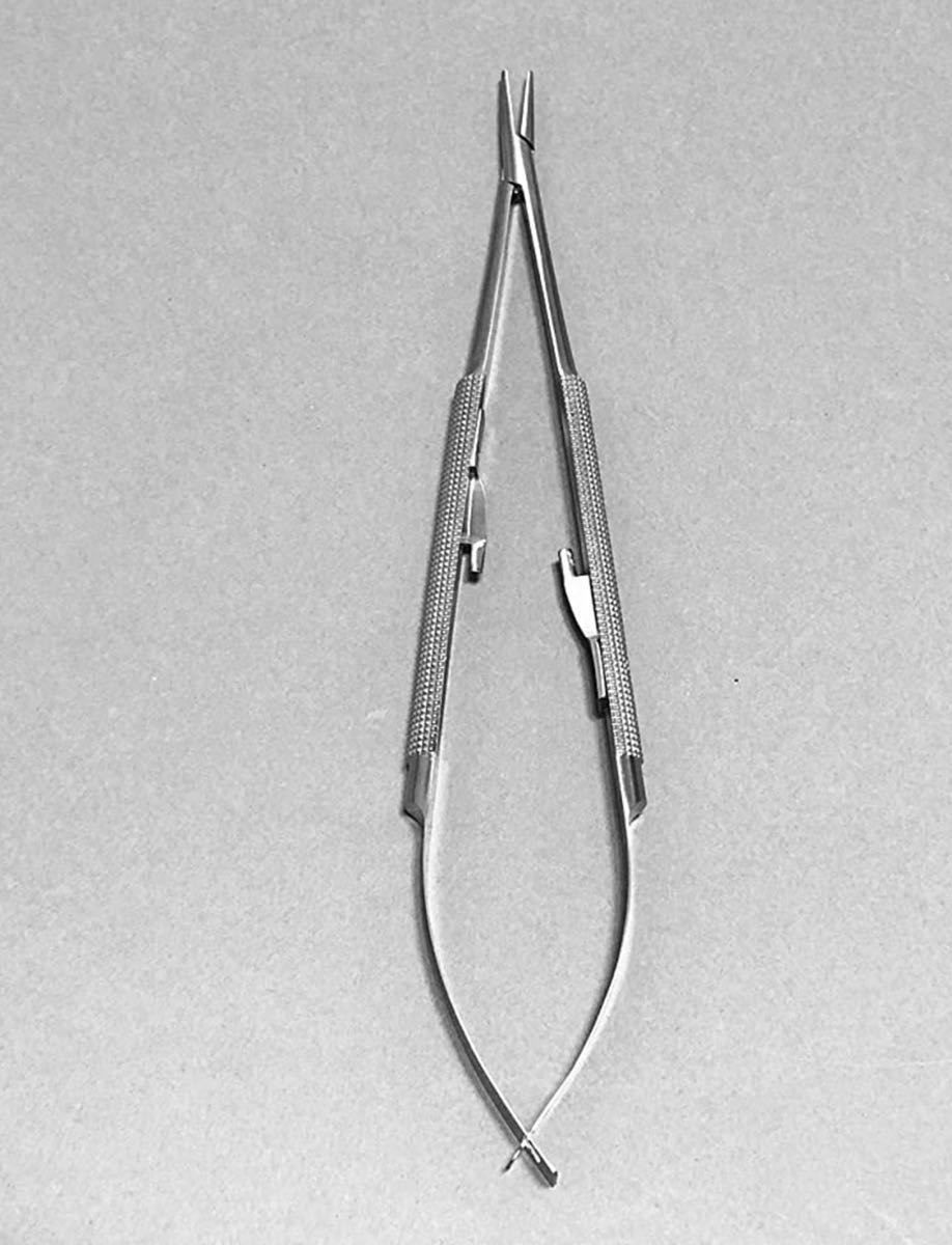 手術料持針器曲先端18cm新品です。(1)Castroveijo Needle holder straight end _画像3