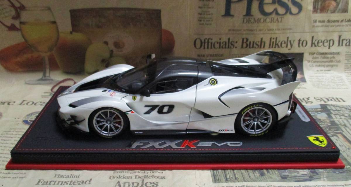 ☆激レア絶版*世界499台*BBR*1/18*Ferrari FXXK Evo #70 ホワイト