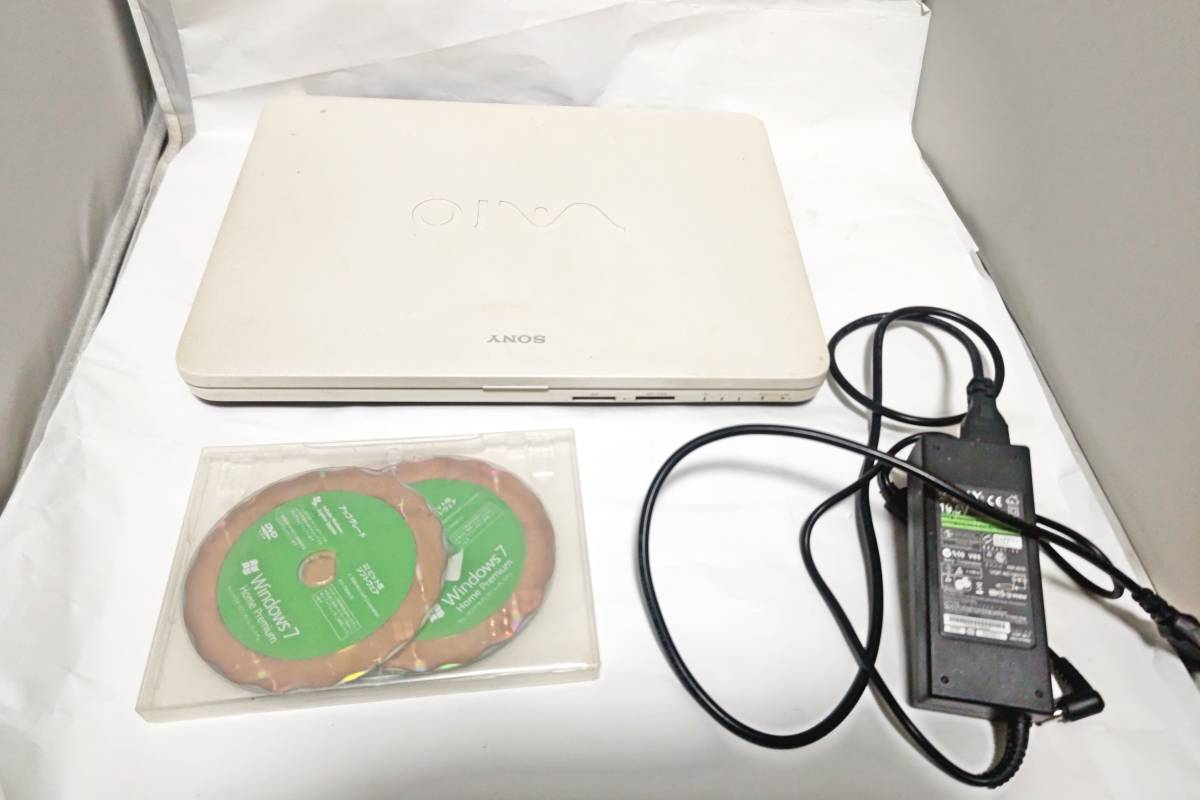 USED SONY VAIO pcg-7131n ノートパソコン Vista 初期化済 HDD160GB メモリ2GB Windows  ACアダプター、インストールディスク付 JChere雅虎拍卖代购