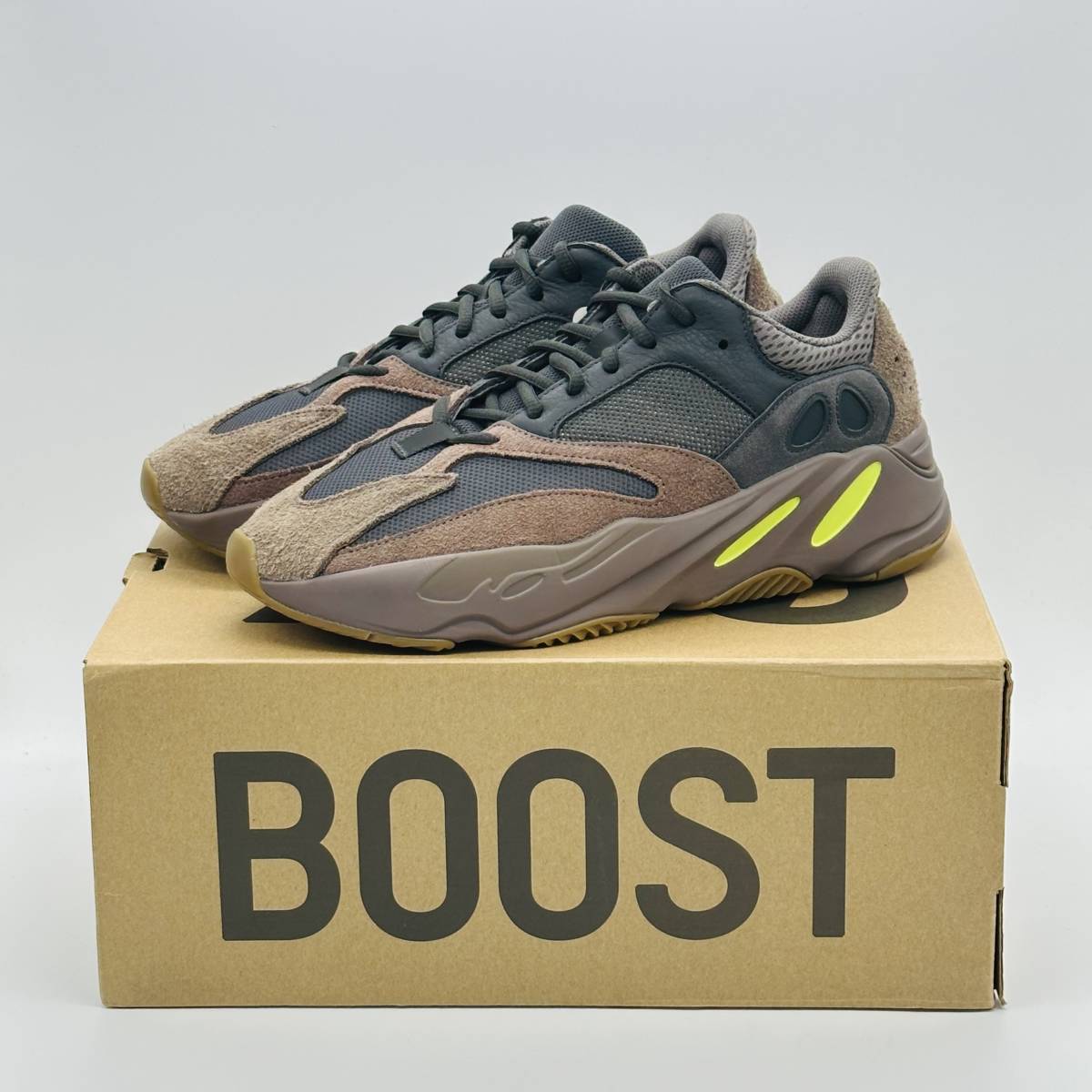 Formación Intento Desprecio 新品未使用】 adidas Yeezy Boost 700 Mauve EE9614 28cm アディダス イージーブースト 700 ウェーブ  ランナー ダークグレー｜PayPayフリマ