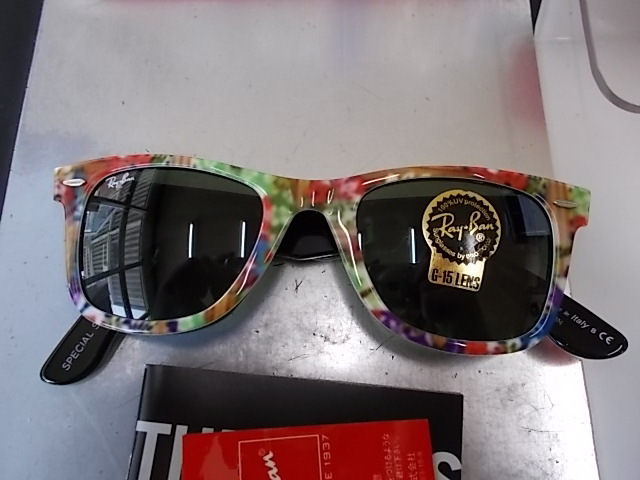 レイバン RayBan ウェイファーラー WAYFARER サングラス RB2140-1137 お洒落 限定 デッドストック品 激レア RARE PRINTS SPECIAL SERIES_画像2