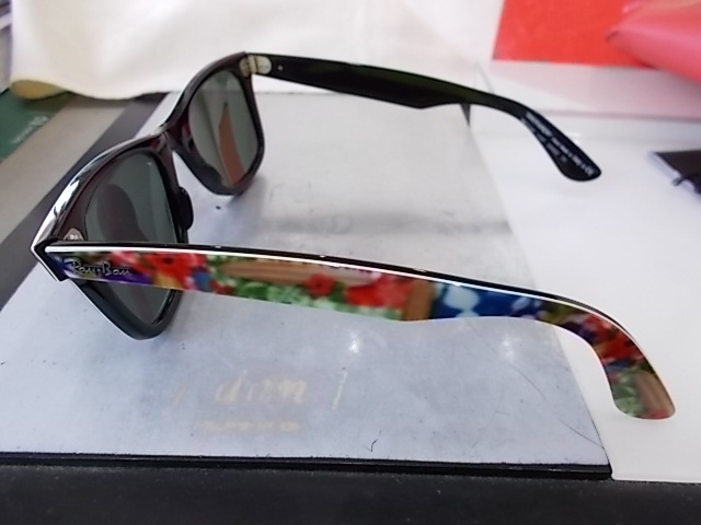 レイバン RayBan ウェイファーラー WAYFARER サングラス RB2140-1137 お洒落 限定 デッドストック品 激レア RARE PRINTS SPECIAL SERIES_画像3