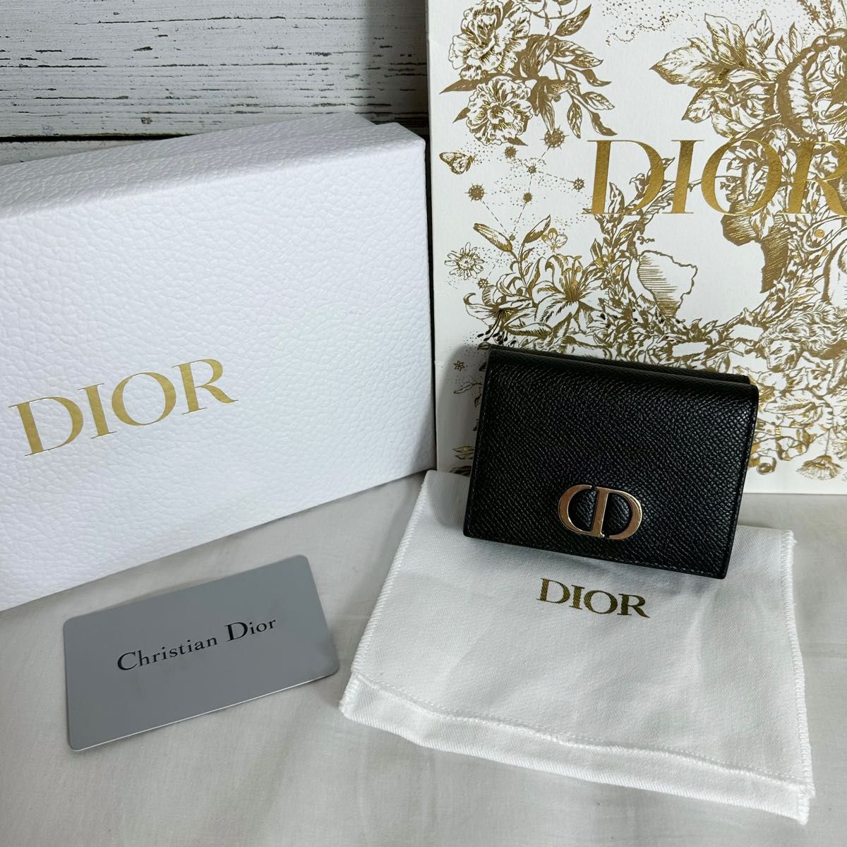 Christian Dior 30 MONTAIGNE コンパクト ウォレット