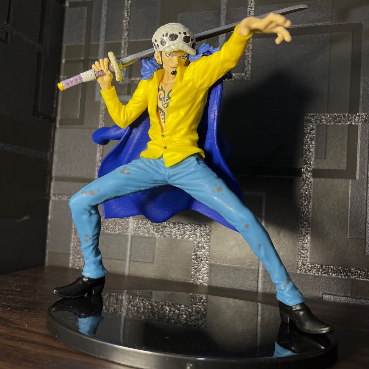 ワンピース フィギュア トラファルガー・ロー ワンピース BATTLE ワンピース フィギュア トラファルガー・ロー ワンピース BATTLE