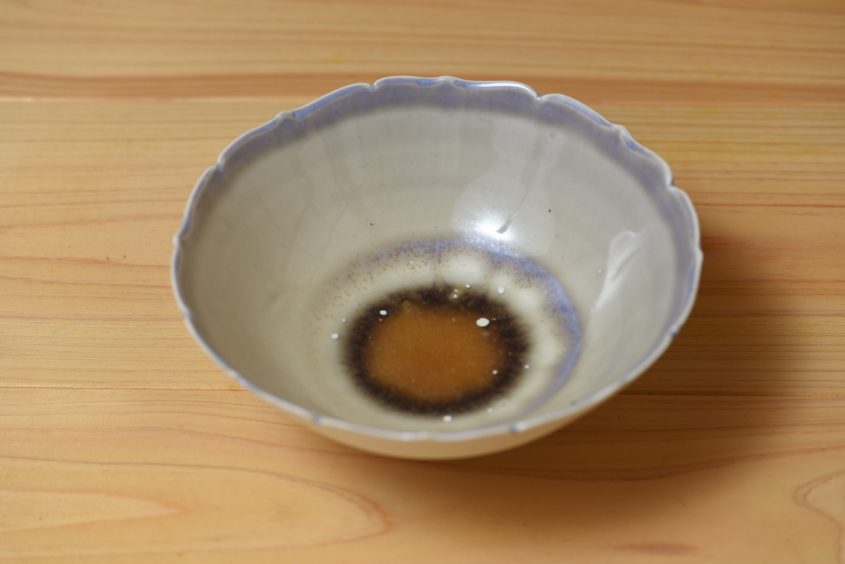 蓮弁の茶碗 白磁 現代工藝 李朝 御深井 瀬戸黒 アート 酒器 唐津 萩