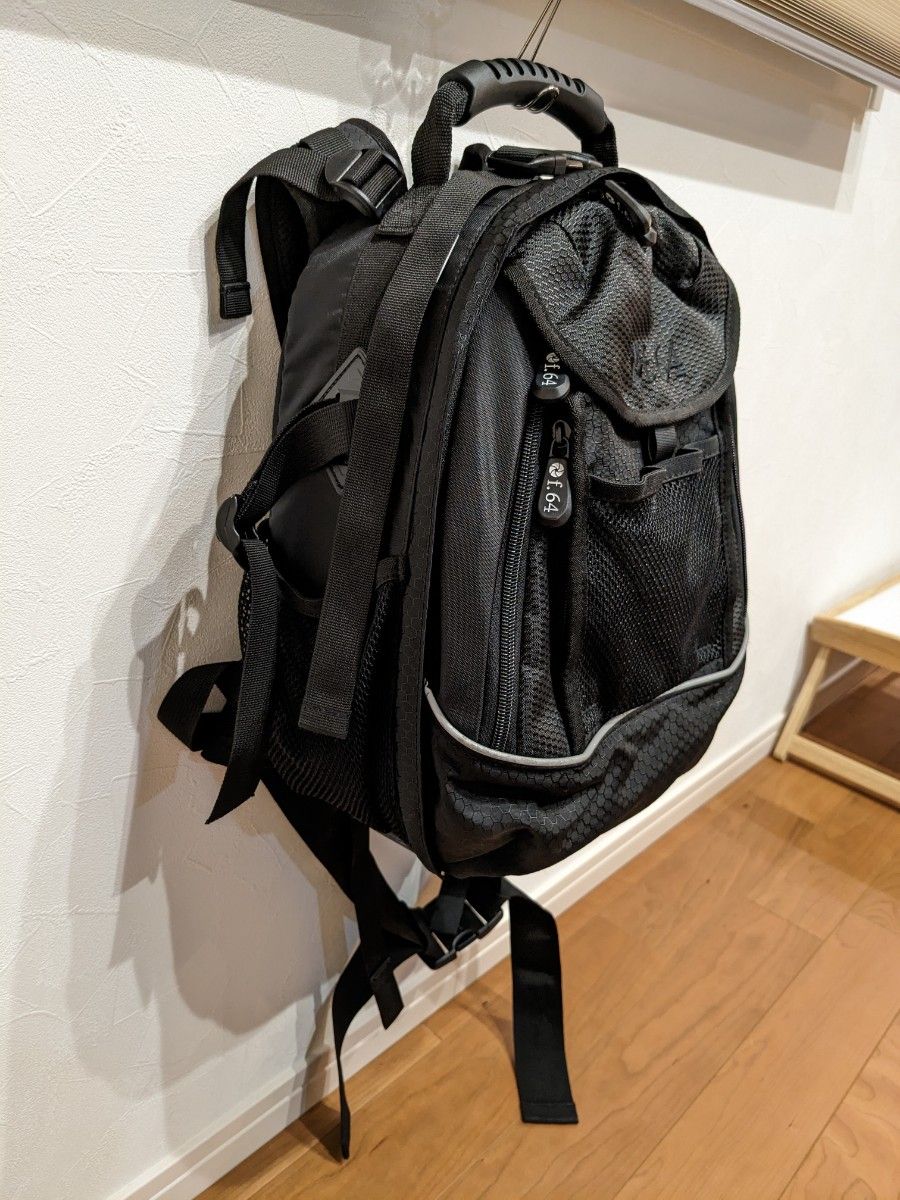 超美品】f 64 カメラバッグ カメラリュック バックパック メンズ 超美品】f 64 カメラバッグ カメラリュック バックパック メンズ