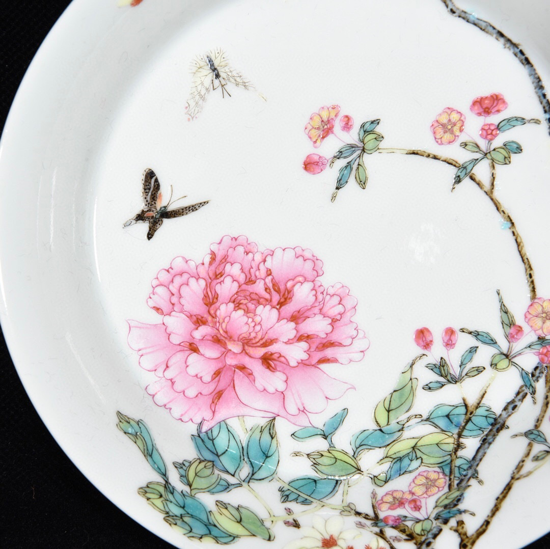 館蔵珍品 清 雍正年製款 古陶瓷品 粉彩 花蝶紋 供盤』置物 賞物 貴重
