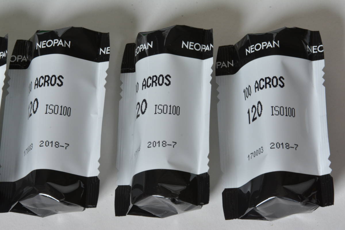 ■フジ ネオパン ACROS 100 期限切れブローニ５本入り ■モノクロネガフィルム 120サイズ 冷蔵保存 NEOPAN_画像6