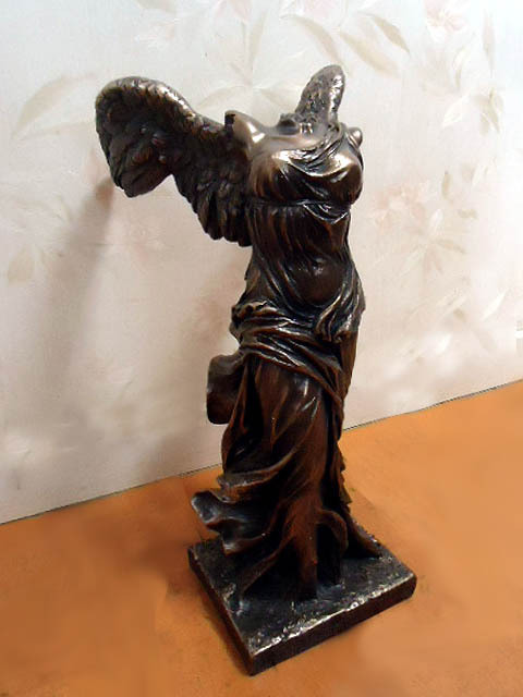 高さ 約33cmサモトラケのニケ彫像 ブロンズ風彫刻 ルーブルの至宝！勝利の女神（輸入品