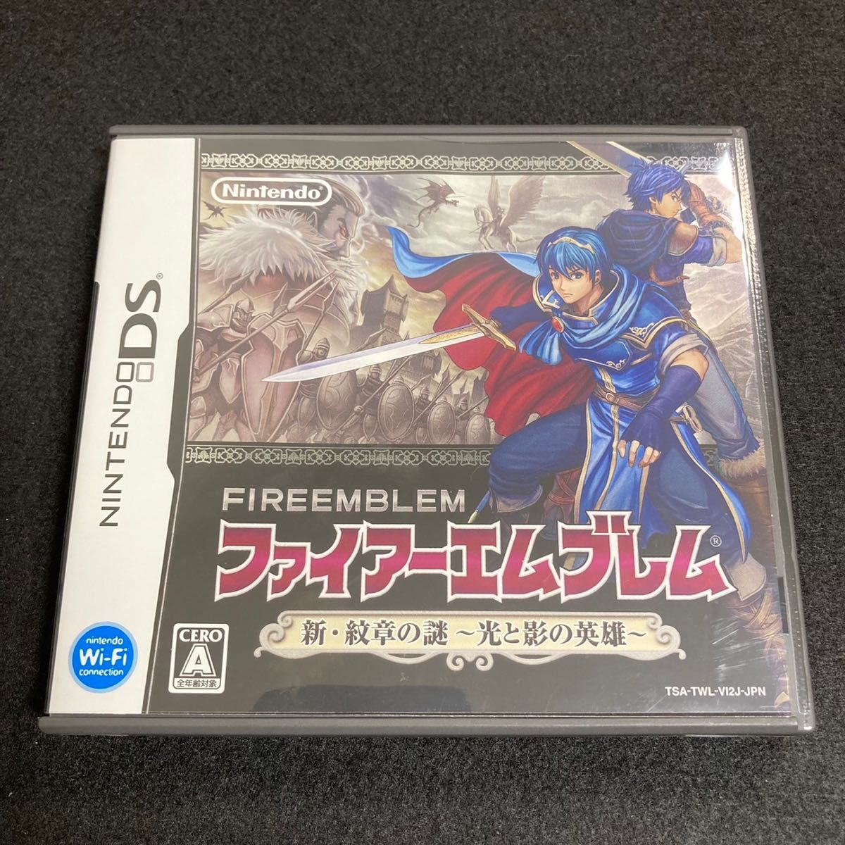DS ファイアーエムブレム新・紋章の謎光と影の英雄 DLC ダウンロード済みDS ソフト