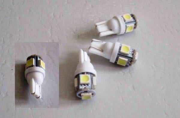 ＜T10S09W4-003＞ 4個 LED バルブ 白色　ウエッジ球 ポジション。サイドマーカー・インジケータ、スモールランプ ナンバー灯に_４個の価格です。