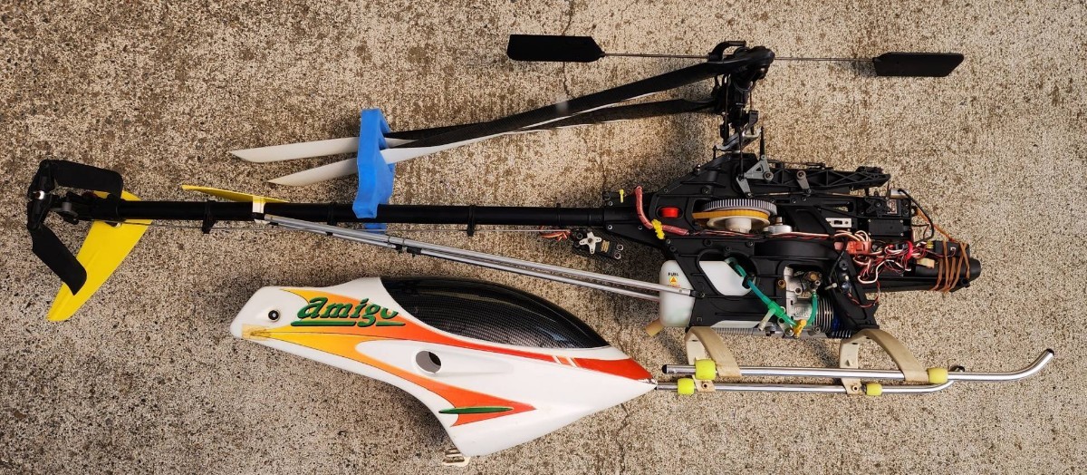 スムーズに】 ヤフオク! 50ヘリ 完成機 R受信機付 エンジ... - TAYA