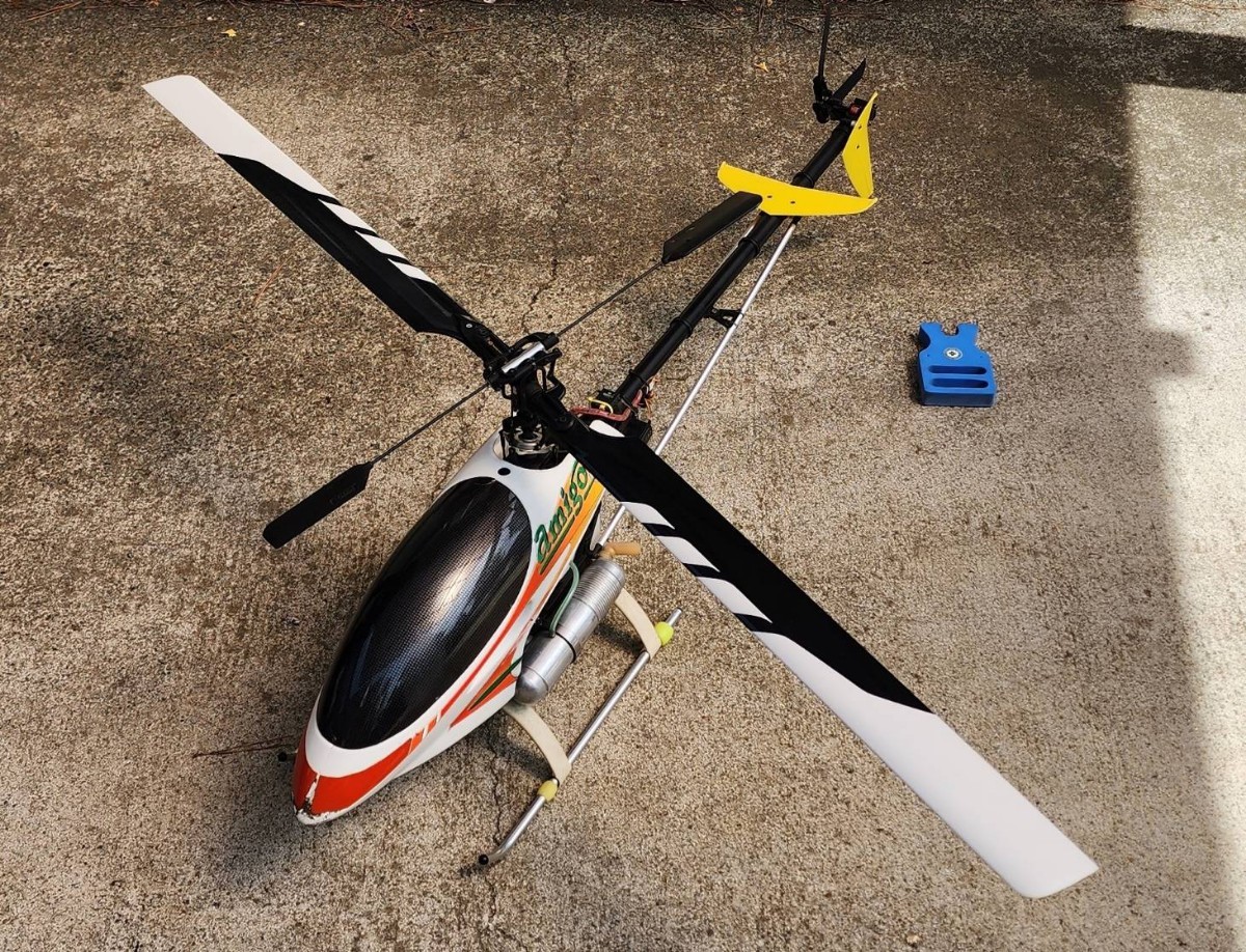 完璧 TAYA アミーゴ 50ヘリ 完成機 R受信機付 エンジンオーバーホール