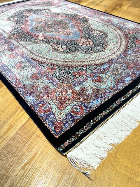 ヤフオク! - ペルシャ絨毯・最高級ハンド&マシン織り・ 世界最高密度15...