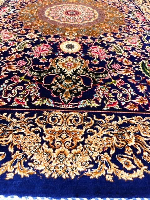 ペルシャ絨毯・最高級ハンド&マシン織り・ 世界最高密度150万ノット ・豪奢なクムデザイン 80cm×120cm ch20_画像3