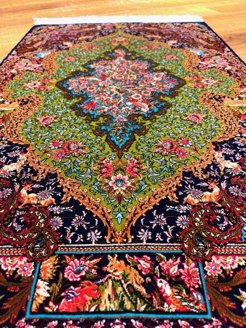 ペルシャ絨毯・最高級ハンド&マシン織り・ 世界最高密度150万ノット ・豪奢なクムデザイン 60cm×90cm ge1_画像3
