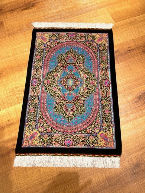訳あり商品 世界最高密度150万ノット ペルシャ絨毯・最高級ハンド