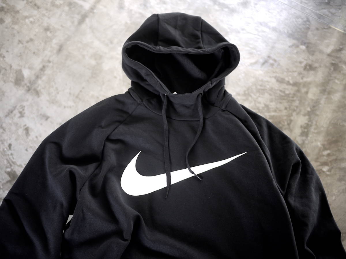 NY購入 最新 L/Nike Dri-Fit Pullover Big Swoosh Hoodie BLACK ''CAMPIONE'' with BLK Shield Label /GYM/V.F.C./ジム_画像4