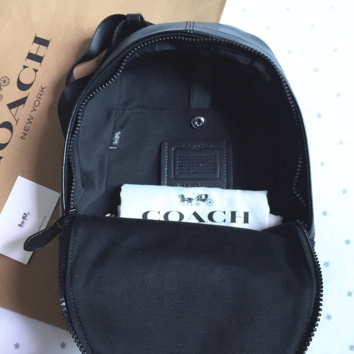 新品未使用】COACH コーチバッグ F36813 カモフラ迷彩 ボディーバッグ ショルダーバッグ 斜めがけバッグ アウトレット品 保存袋 <COACH>コーチバッグ ショルダーバッグ F36813 メンズボディバッグ
