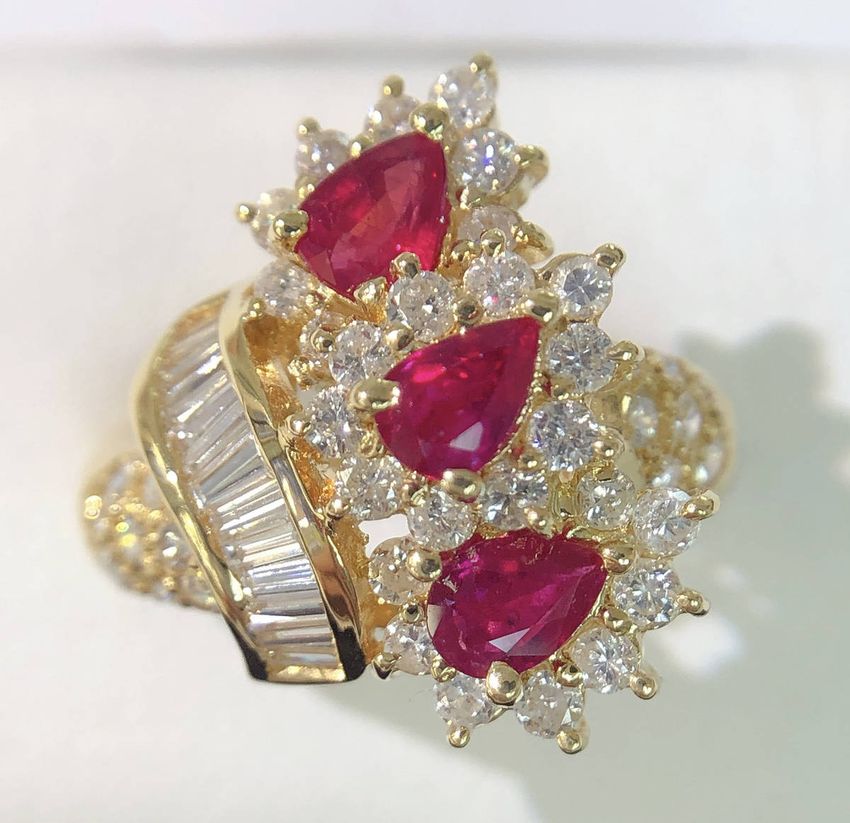 豪華 K18 天然ルビー1.08ct 天然ダイヤモンド0.14ct リング 指輪 約7.1
