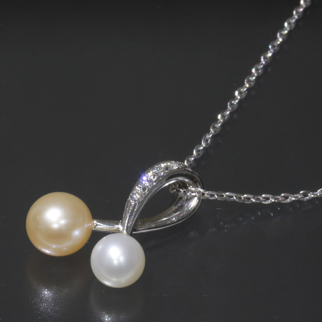 完璧 ミキモト アコヤ E0077 中古 MIKIMOTO K18 ネックレス ダイヤ