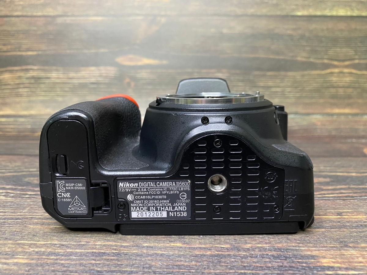 NIKON ニコン D5600 ボディ 一眼レフカメラ #8 NIKON ニコン D5600 ボディ 一眼レフカメラ #8