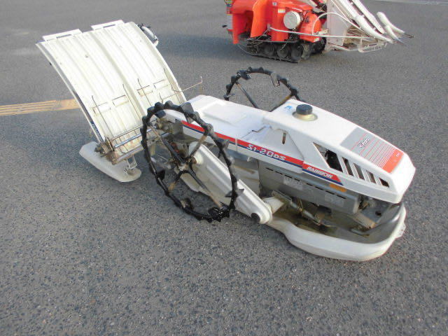 クボタ 田植え機 手押し 2条植え 大阪発 クボタ 田植え機 手押し 2条植え 大阪発