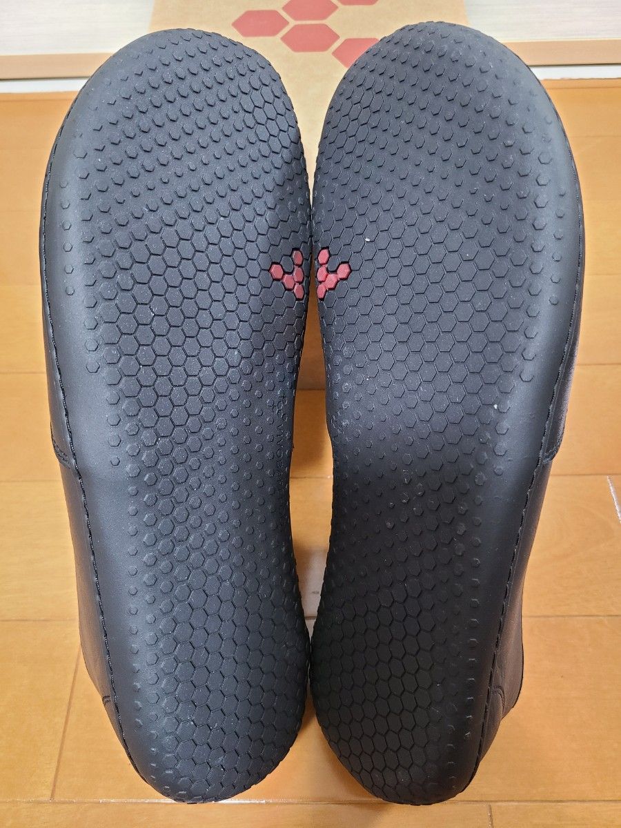 新品未使用 vivobarefoot 【サイズ42】RA III メンズ ビボ 新品未使用 vivobarefoot 【サイズ42】RA III メンズ ビボ
