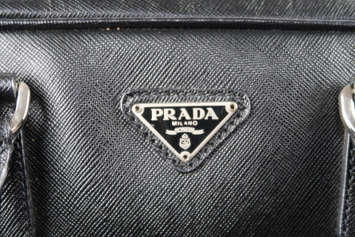 【美品】PRADA プラダ サフィアーノレザー ミニボストン ハンドバッグ ブラック ブランド鞄【OB52】の画像8