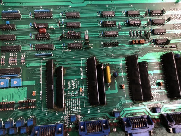 TJ210929 FX06E(BN624A490G53) 基板Circuit Board 三菱/MITSUBISHI 外した機械：マザック/Mazak　VQC30_画像3