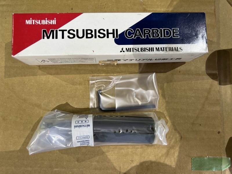 TM220128 三菱マテリアル/Mitsubishi Materials スローアウェイエンドミル T42548206P-MASTER　*新品*