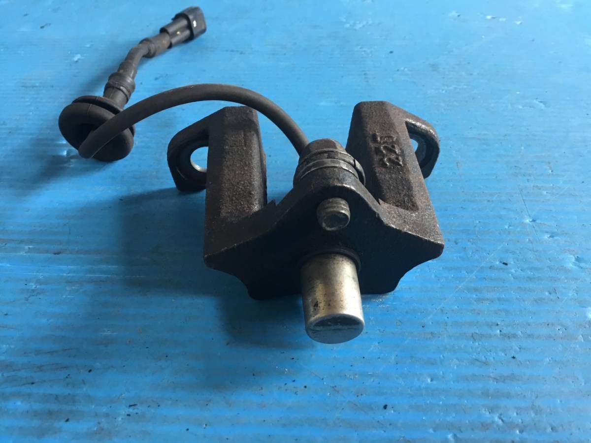 ②NKR81L H.14 year Isuzu Elf rear accelerator ABS sensor (R) C2 23419 same day shipping possible left right combined use 8971843143