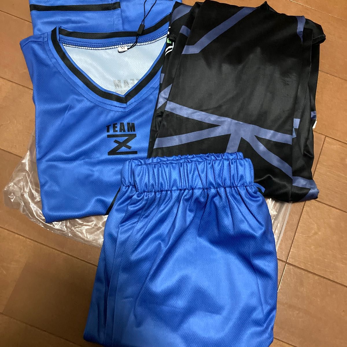本物格安 ブルーロック チャイナカンフー 風 御影玲王 コスプレ衣装