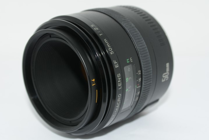 外観特上級】Canon EF 50mm F2.5 COMPACT-MACRO #t3007