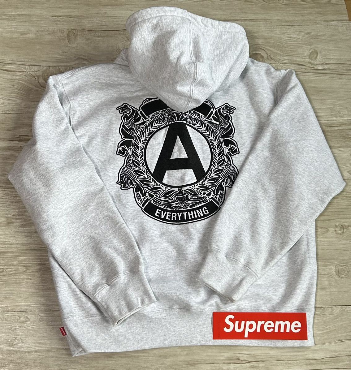 Supreme Anti Hooded アンチ L パーカー シュプリーム 完売 スウェットパーカー フーディ スウェット 20AW エンブレム刺繍 グレー_画像2