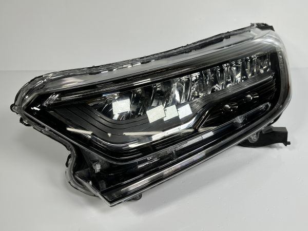 CR-V RW1 RW2 RT5 RT6 純正 左ヘッドライト 左ライトAssy LH LED 33150-TLA-J11 W4744 L-J1 美品(補修済み) 管理18268h4_画像3