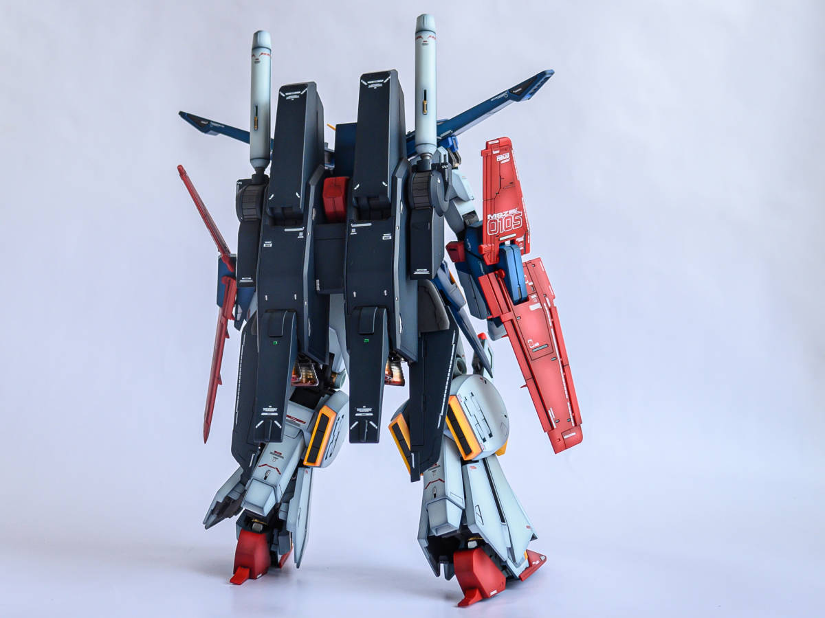 MG 1/100 強化型ダブルゼータガンダム Ver.Ka/全塗装/完成品 MG 1/100 強化型ダブルゼータガンダム Ver.Ka/全塗装/完成品