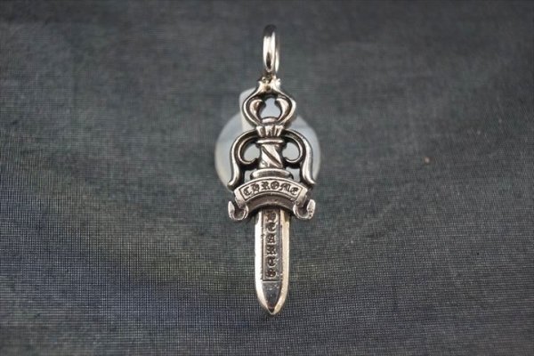 * CHROME HEARTS / Chrome Hearts [ DBLDAGGER ] двойной daga- подвеска с цепью колье верх 925 in voice на данный момент штук 136690