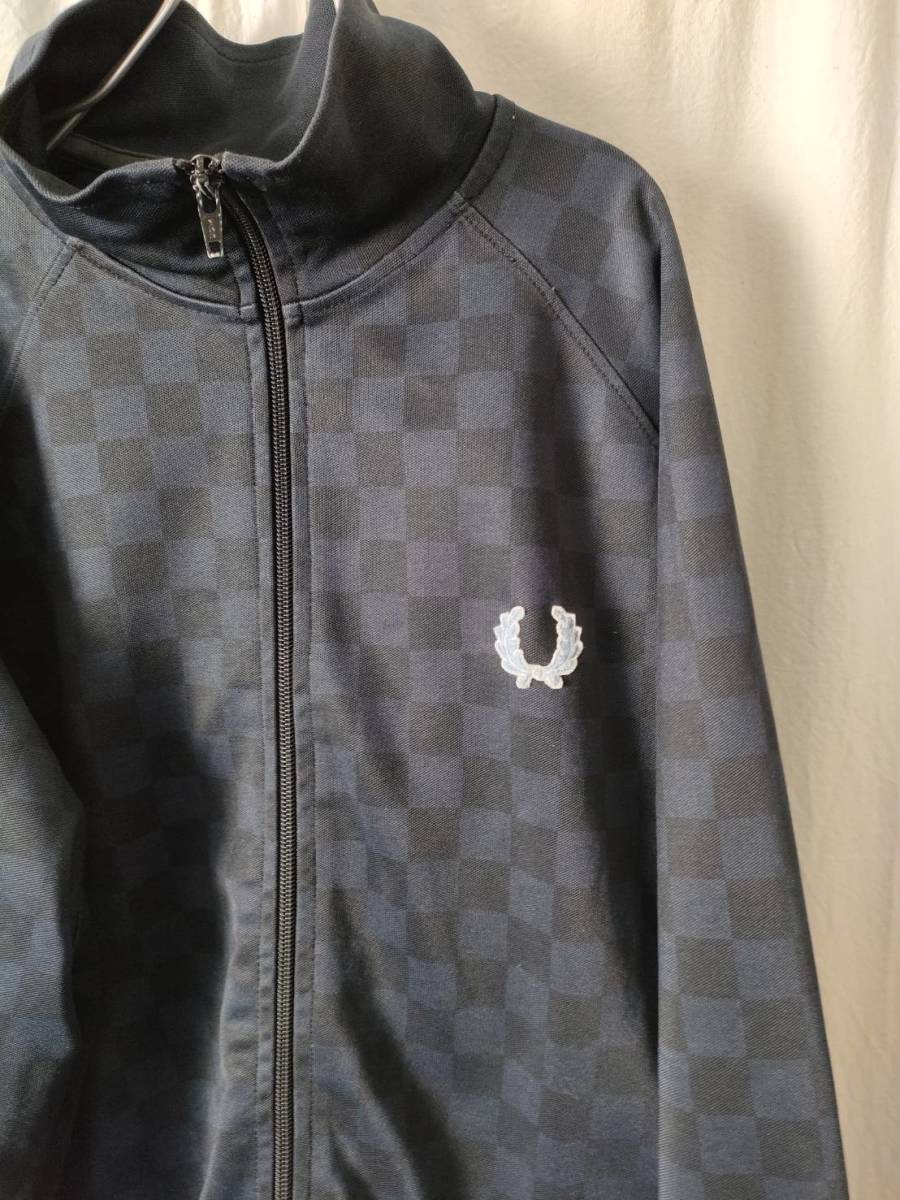 FRED PERRY フレッドペリー　トラックジャケット_画像3