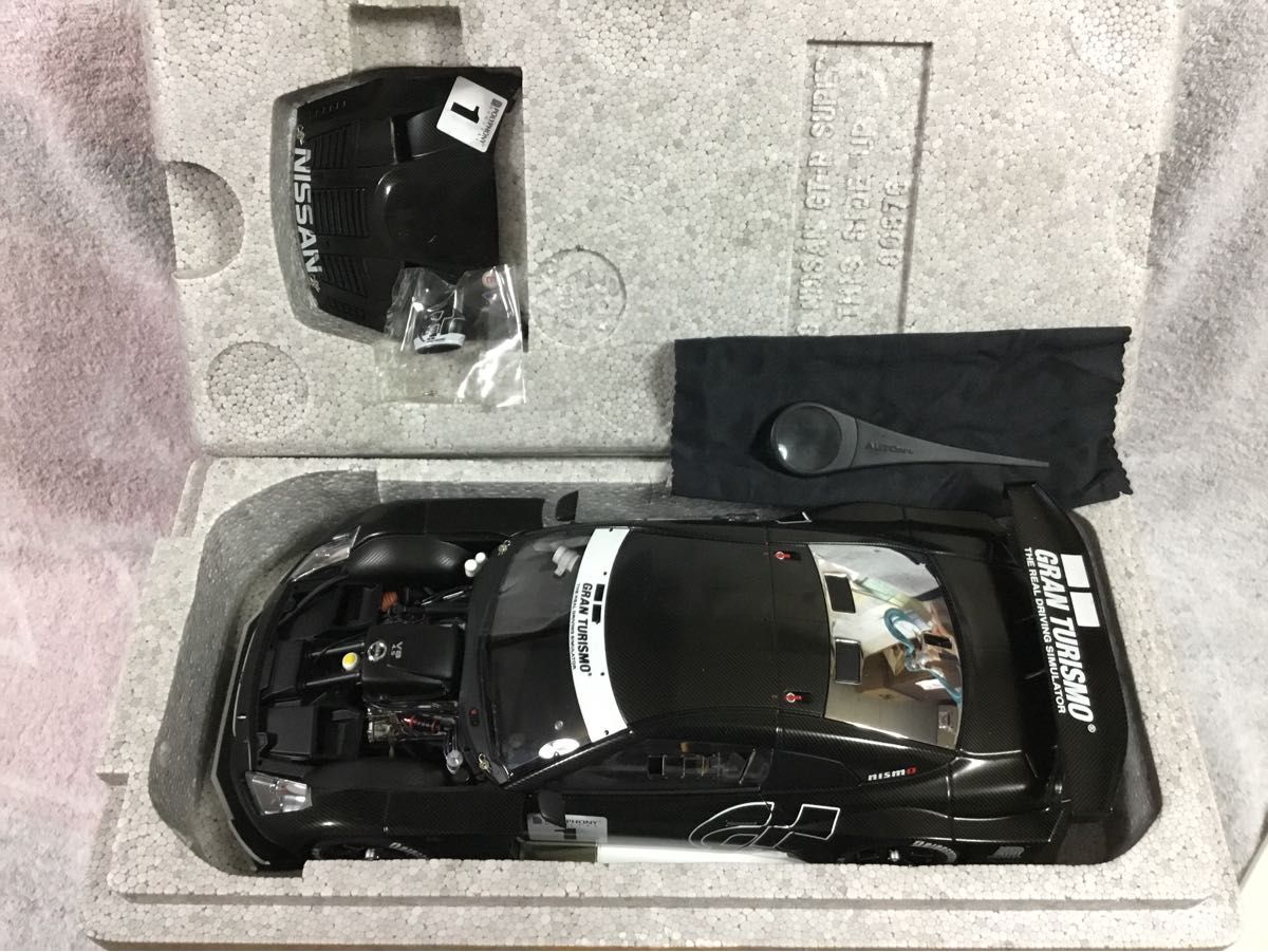 AUTO art 1/18 NISSAN GTーR GT500 STEALTH MODEL (カーボン調 AUTO art 1/18 NISSAN GTーR GT500 STEALTH MODEL (カーボン調