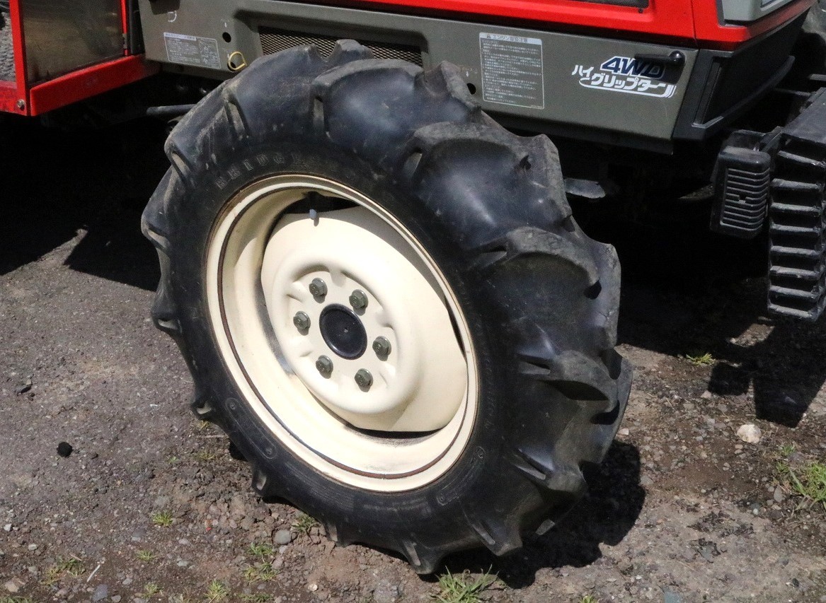 ト長】1 長野県中野市 ヤンマー トラクター FX305 4DW 30馬力 ト長】1 長野県中野市 ヤンマー トラクター FX305 4DW 30馬力