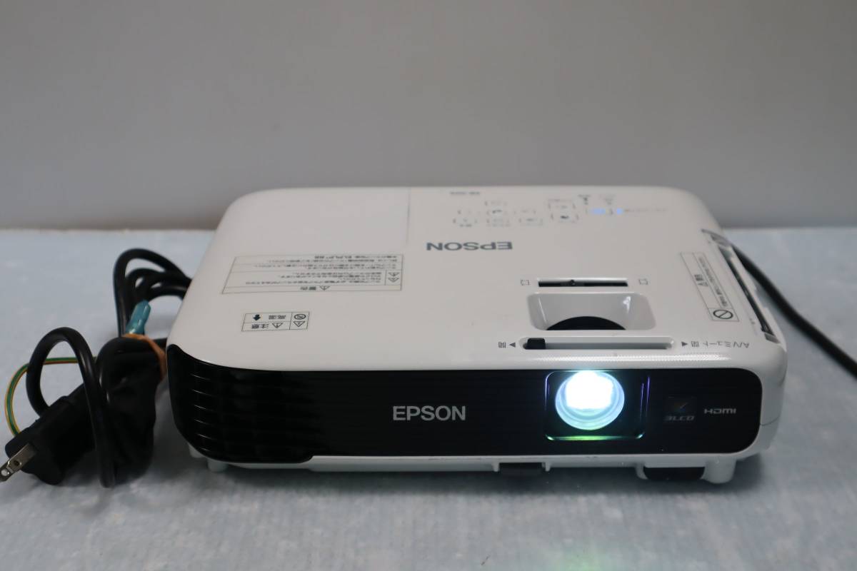 E2193 & EPSON エプソン LCD PROJECTOR プロジェクター EB-S04 H716D