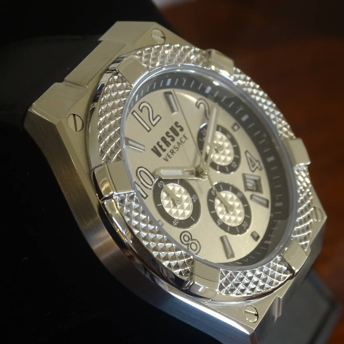 新作登場 ヴェルサーチVersusヴェルサス エスティーヴ Italy Design