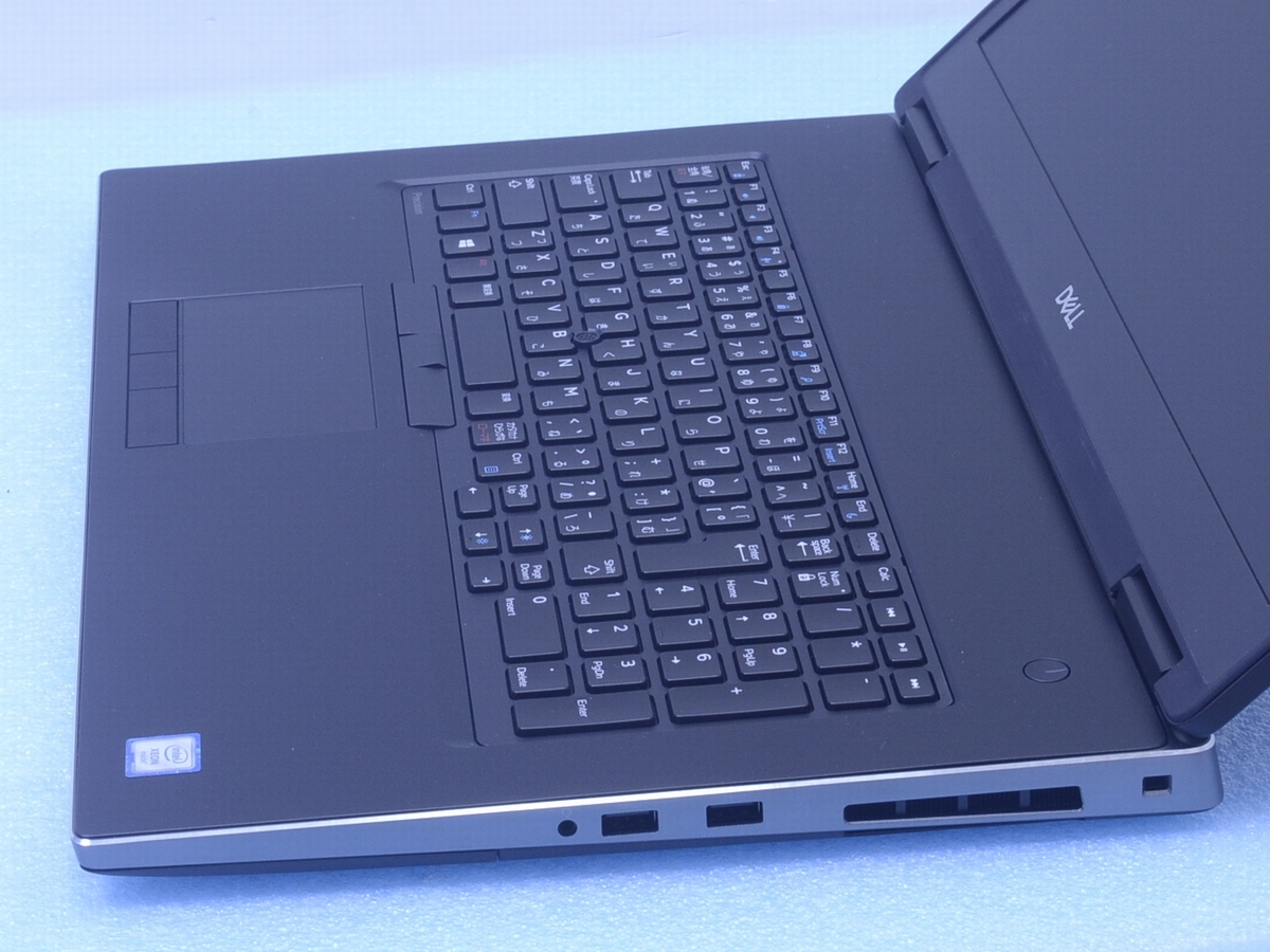 未使用 Precision7730 Quadro P4200 Xeon E-2176M SSD512GB 32GB 17