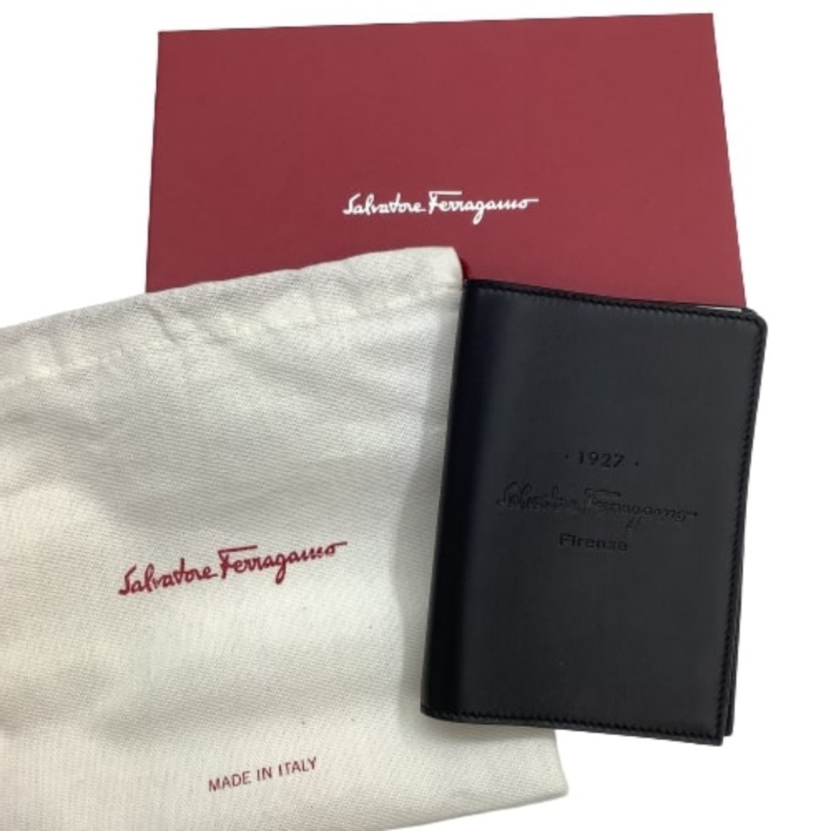 ♪♪ Ferragamo フェラガモ 手帳カバー ブラック やや傷や汚れあり_画像1